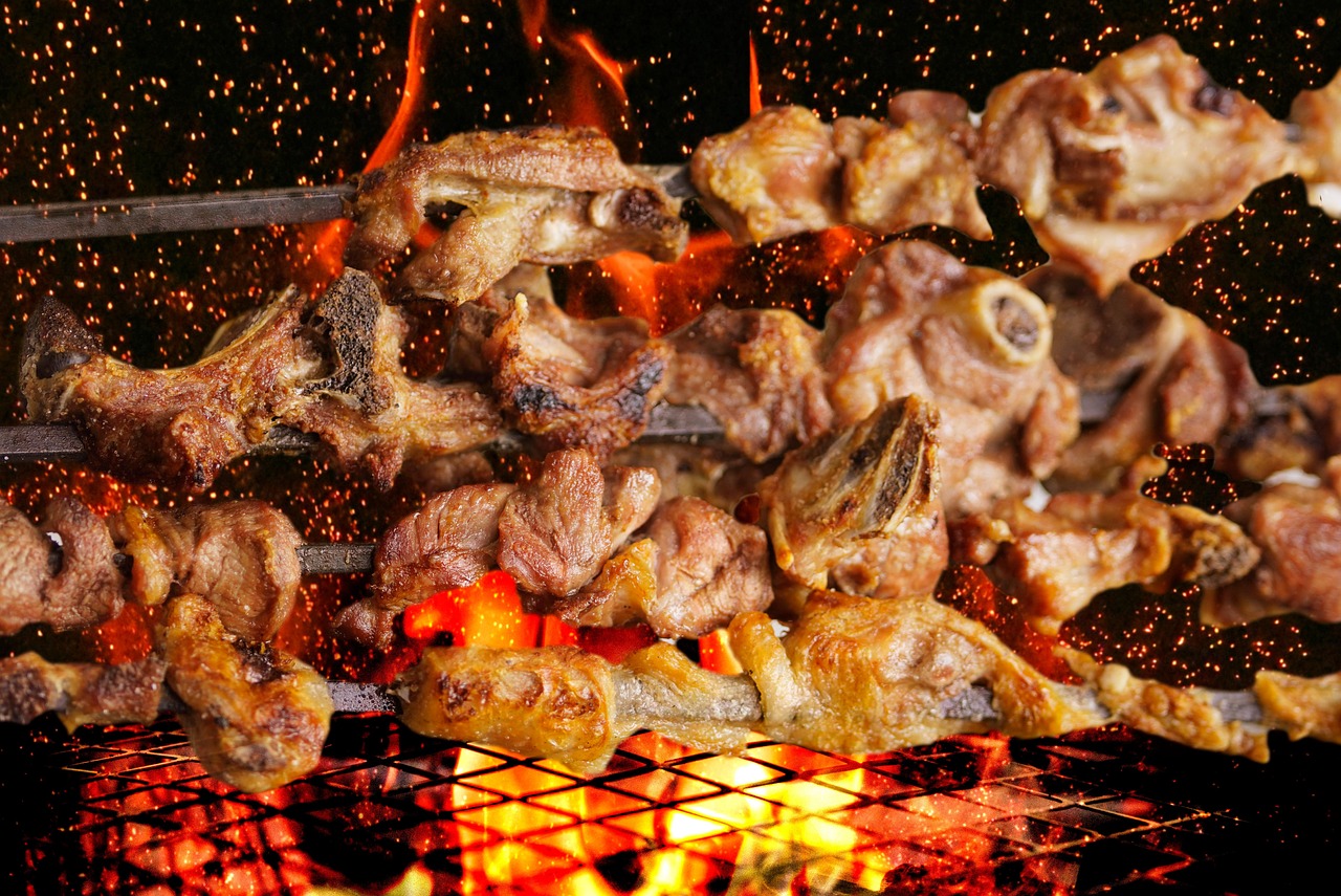 Famous Pakistani Street Foods You Must Try