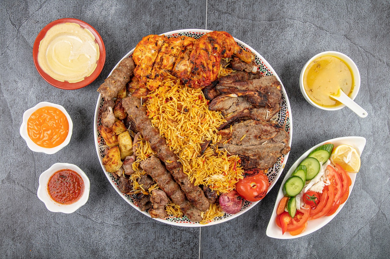 Top Pakistani Street Foods Everyone Loves